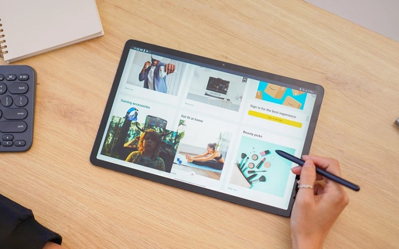 Galaxy Tab S7 FE với màn hình 12.4 inch sắc nét