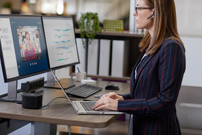 Màn hình máy tính làm đồ họa HP EliteDisplay E243