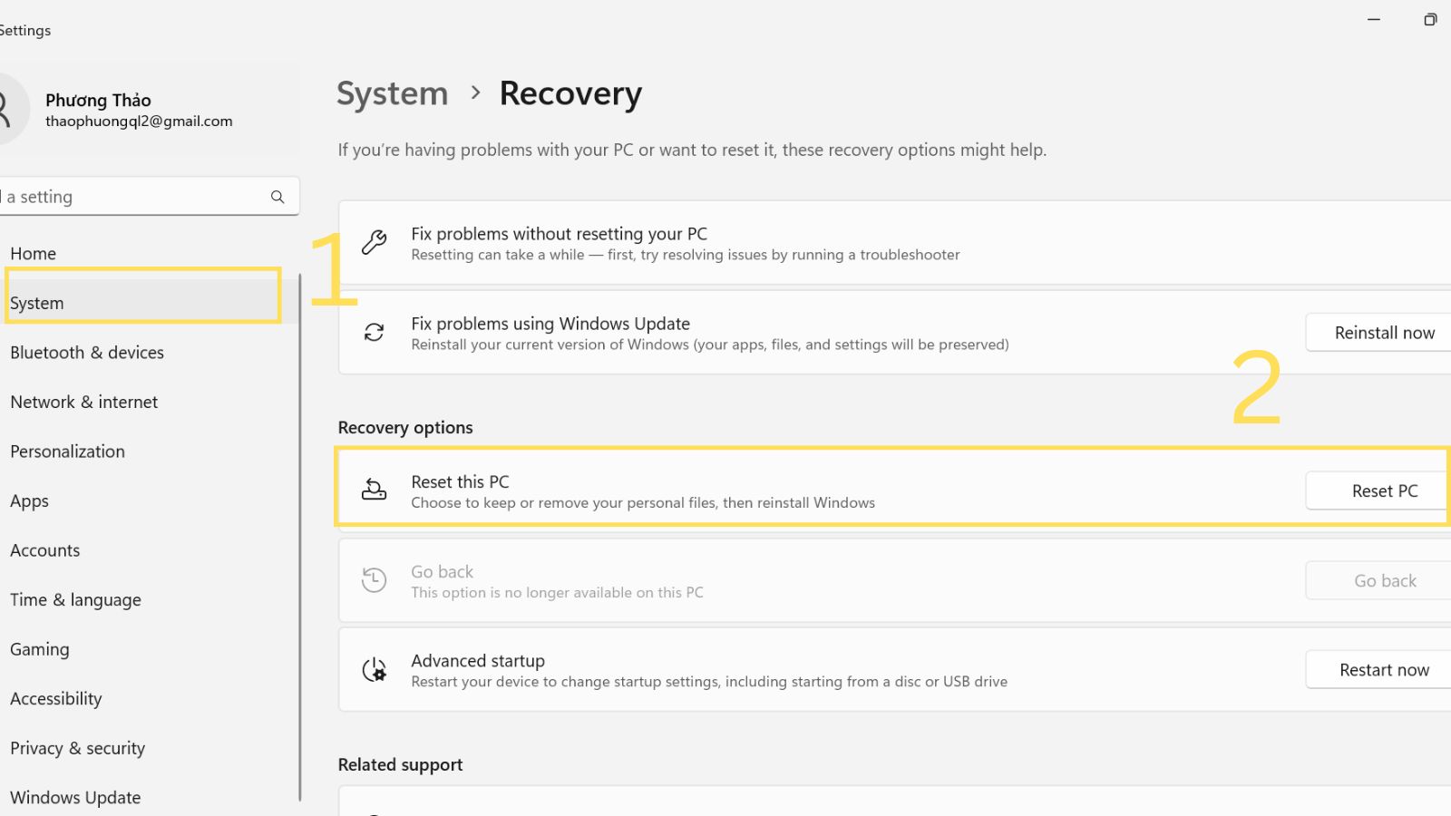 Chọn Reset this PC trong mục Recovery của Windows 11