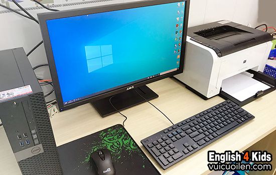 Cái máy tính tiếng Anh là gì: Laptop